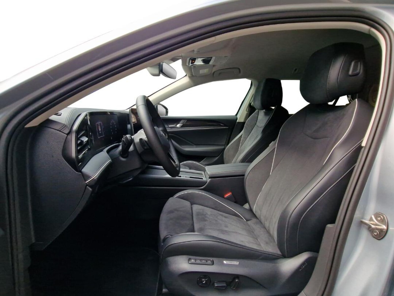 Volkswagen Passat – Bild 7