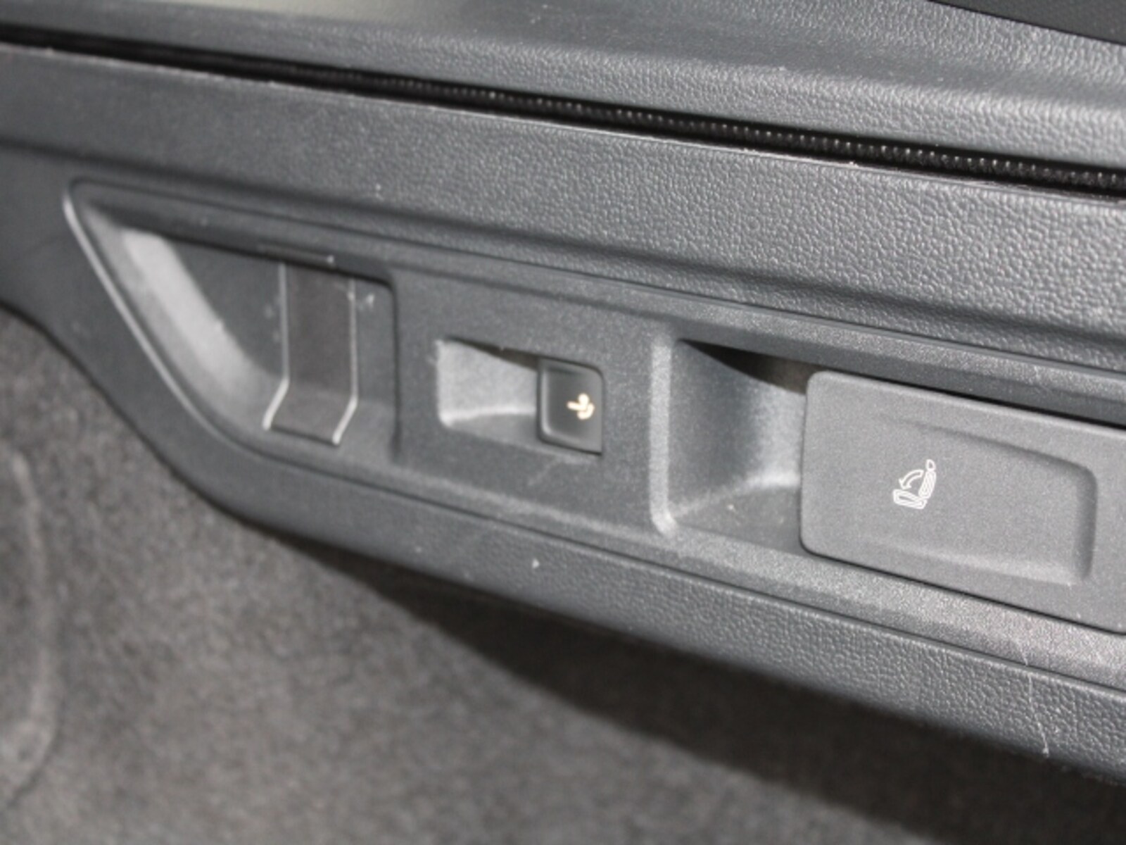 Volkswagen Passat – Bild 8