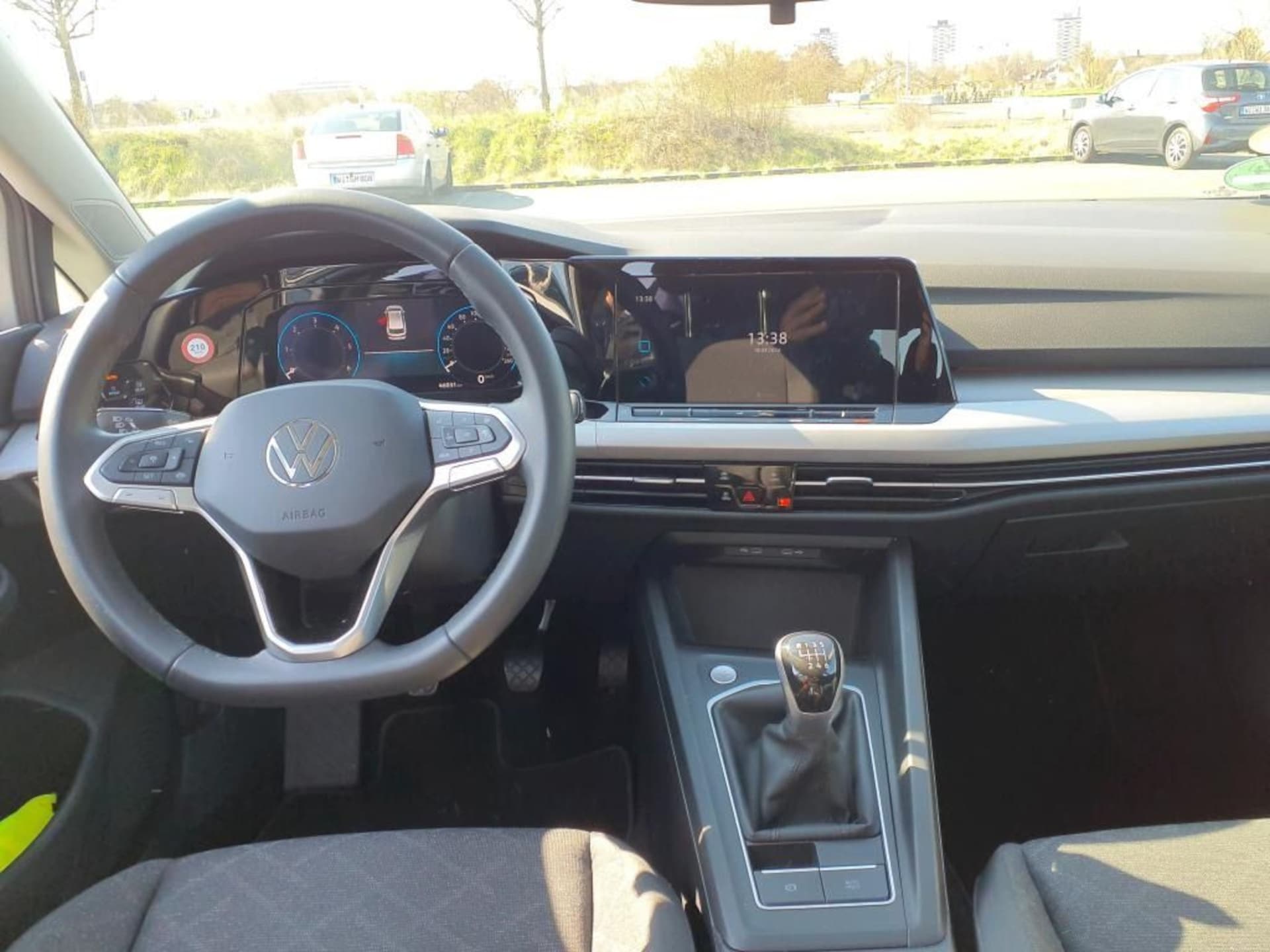 Volkswagen Golf Variant Life