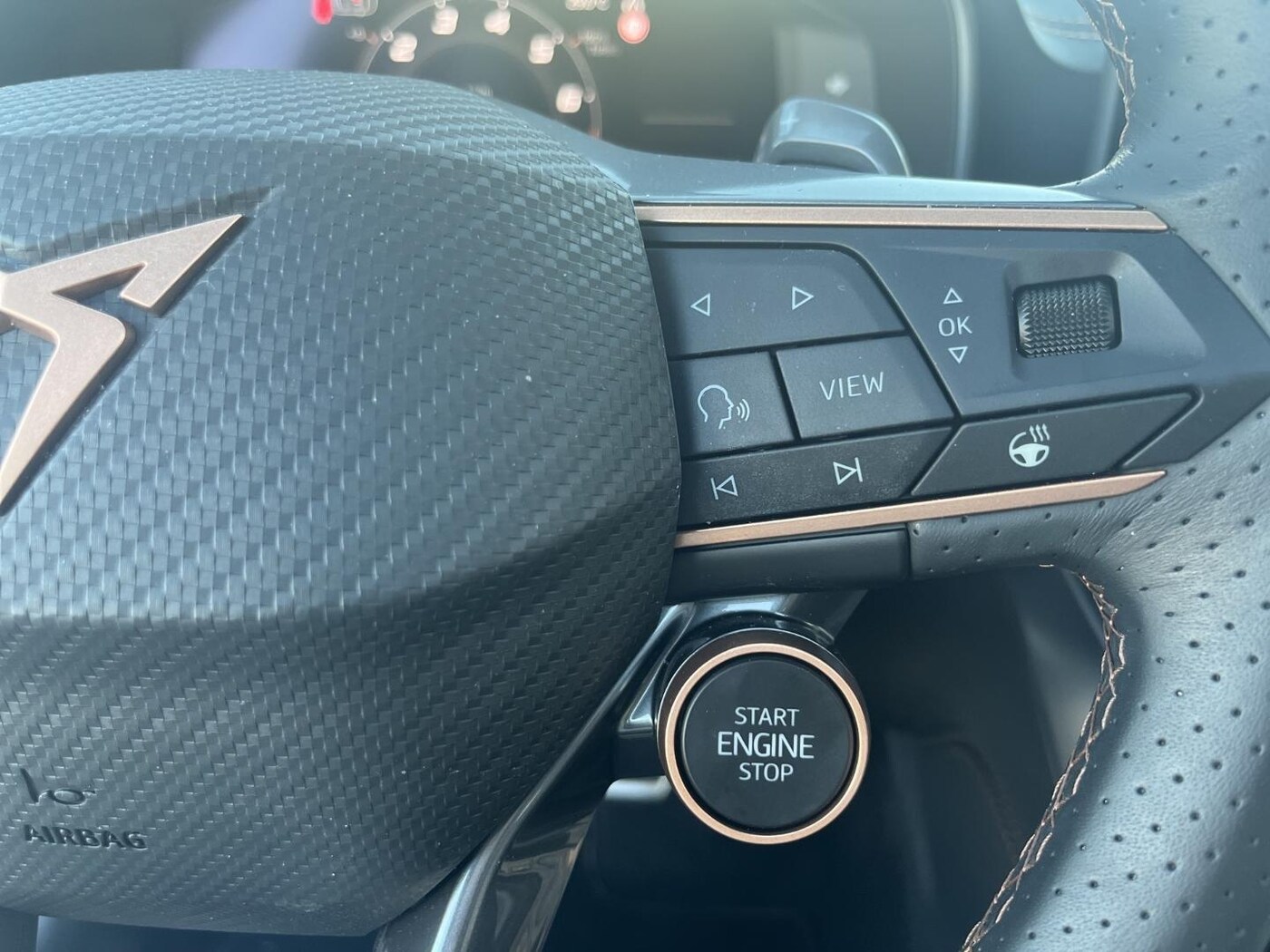 CUPRA Leon León 2.0 TSI VZ DSG 221 kW (300 CV) — photo 10