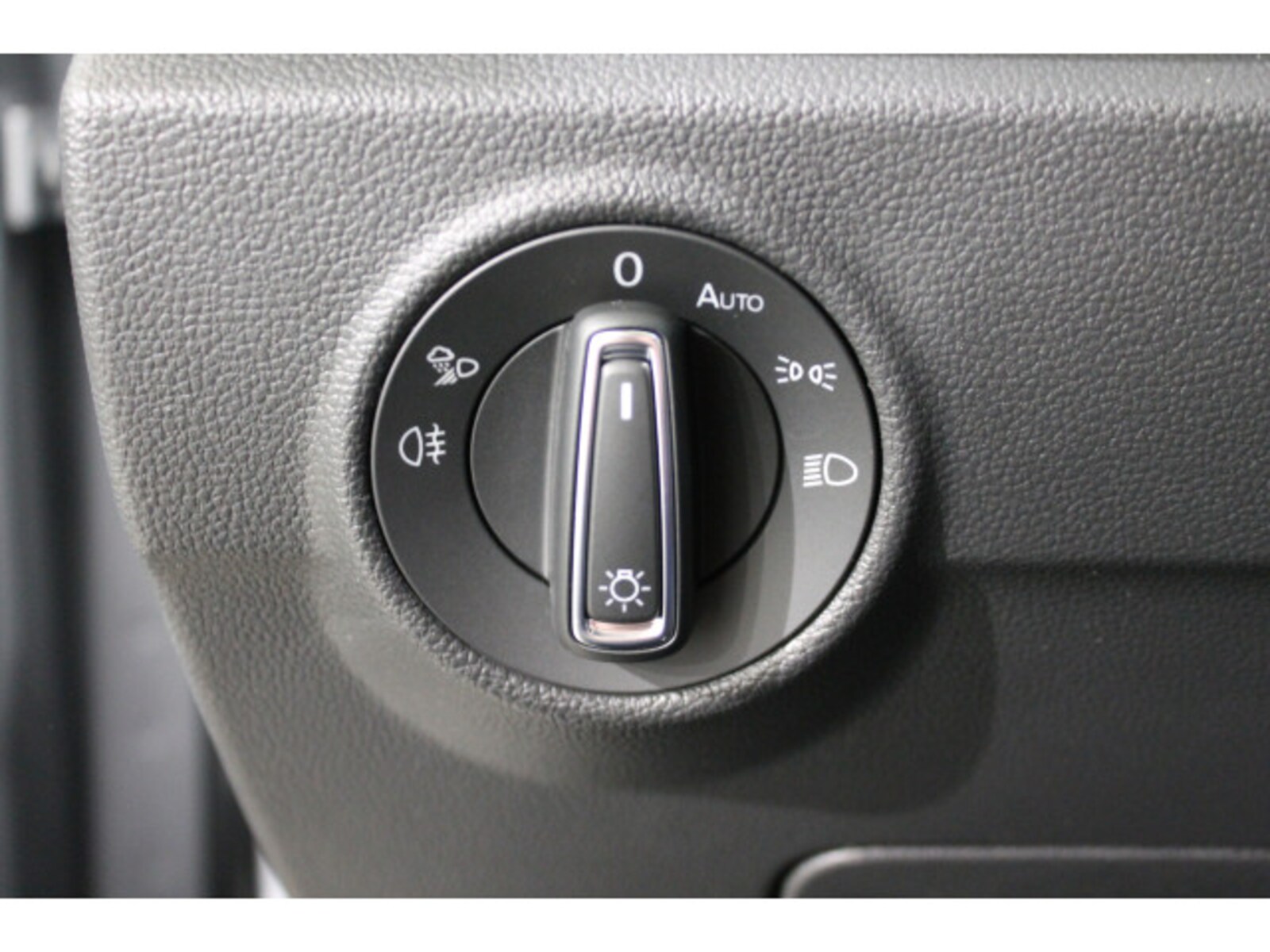 Volkswagen T-Roc – Bild 12