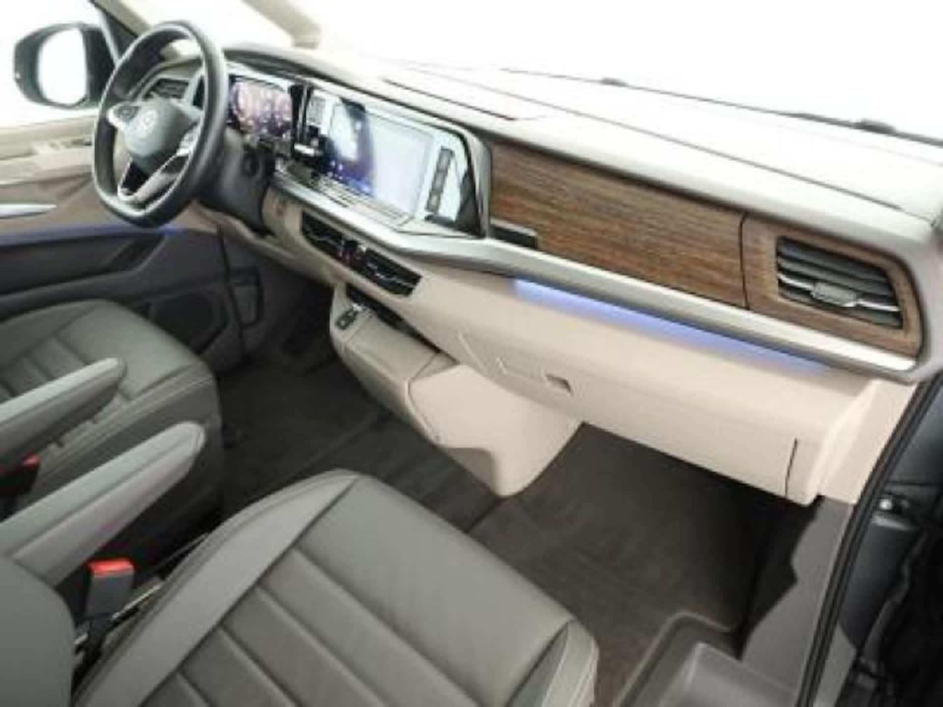 Volkswagen Multivan Langversion Style