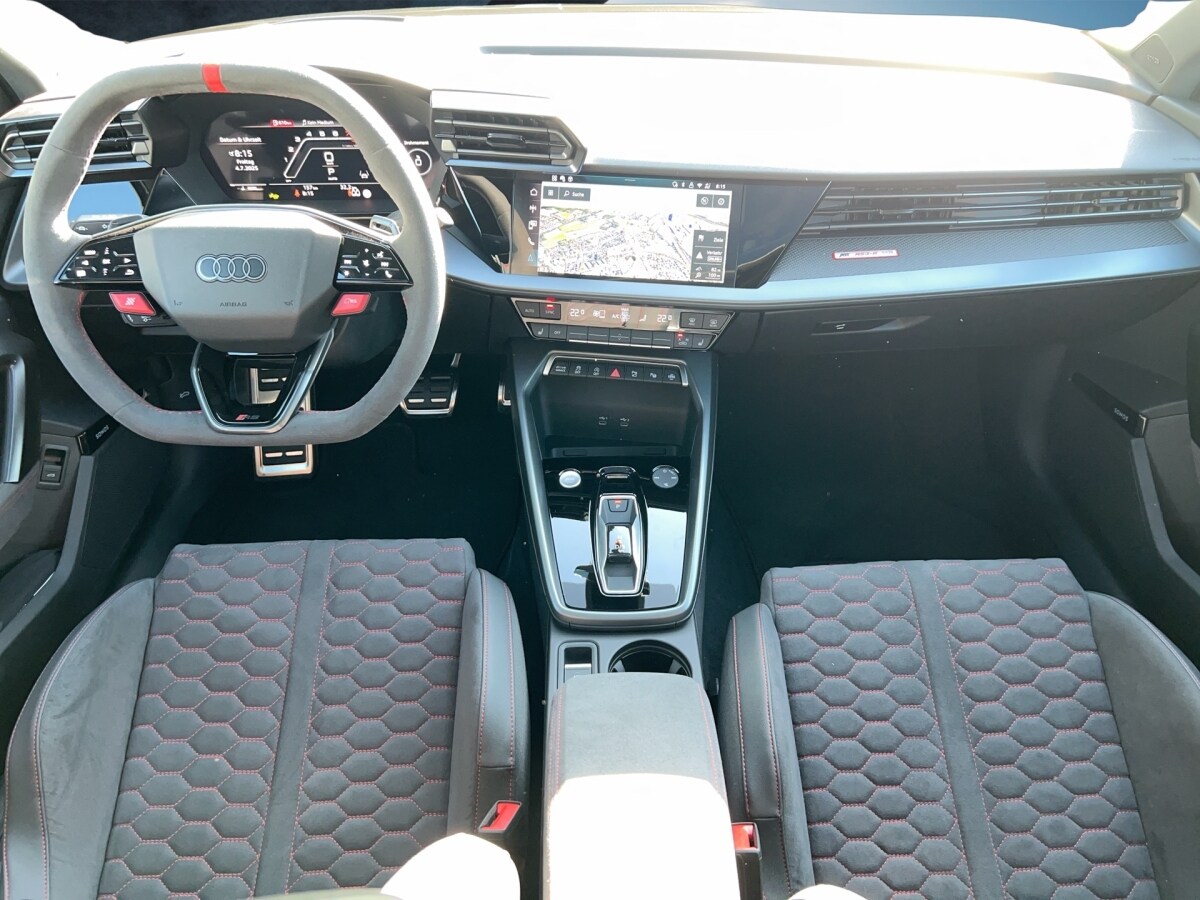Image about Audi RS 3 Sportback TFSI quattro S tronic