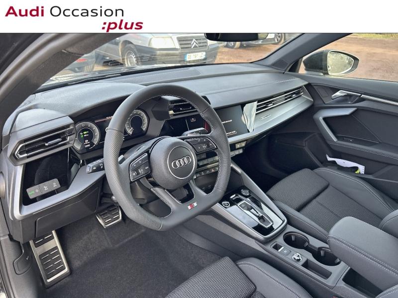 Image about Audi A3 Sportback TFSI e S line TFSI e 204 ch S tronic