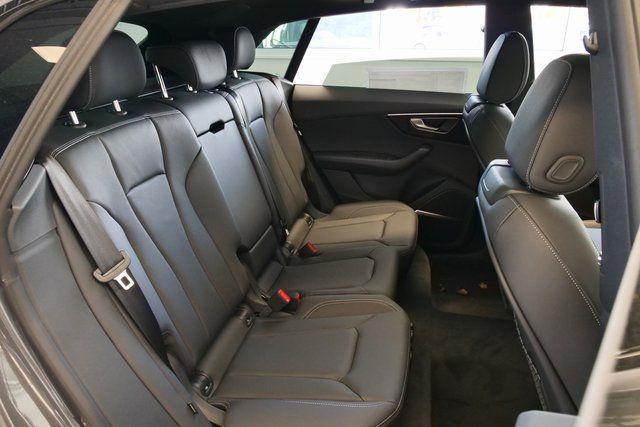 2026 Audi Q8 Premium - Photo 15