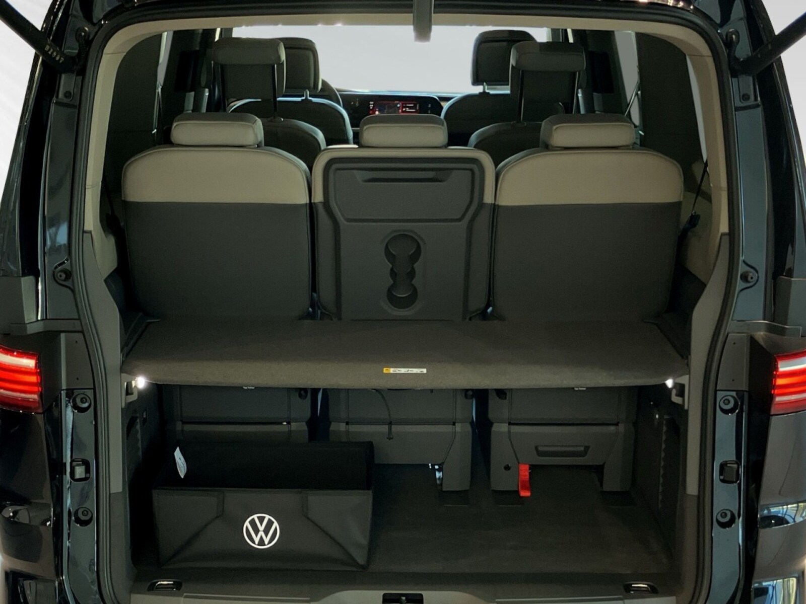 Volkswagen Multivan Langversion – Bild 13