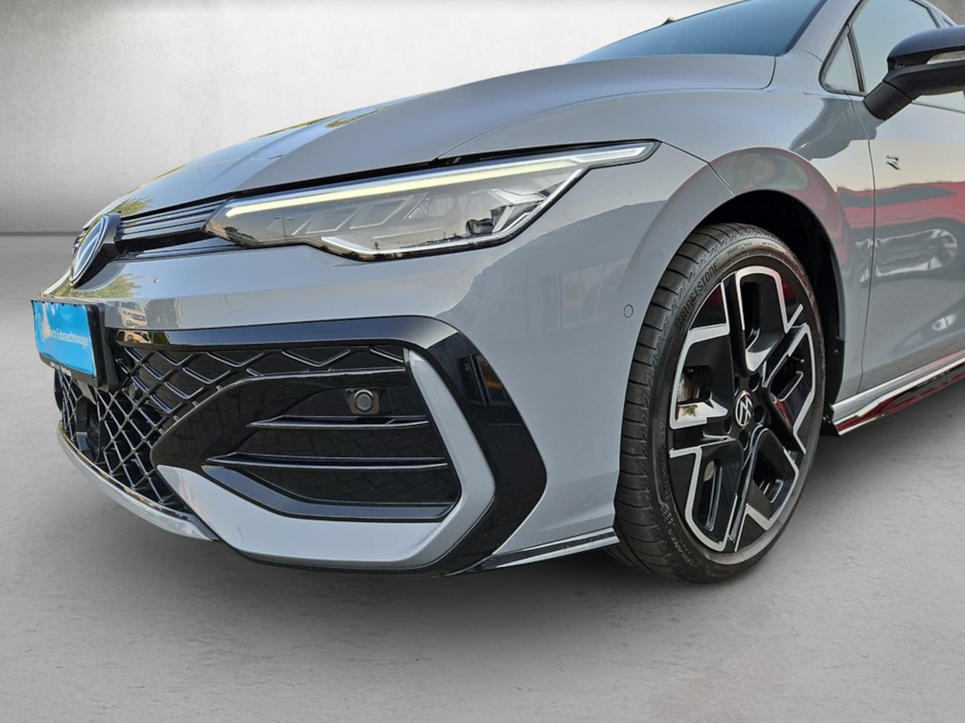 Volkswagen Golf R-Line
