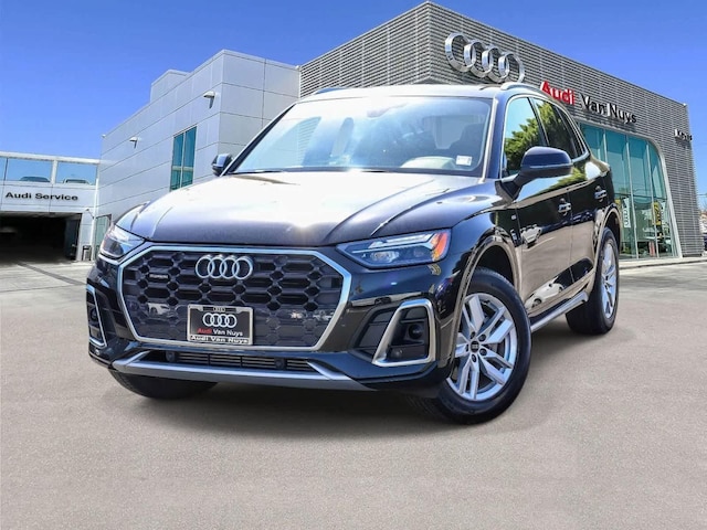 Photo of 2023 Audi Q5 