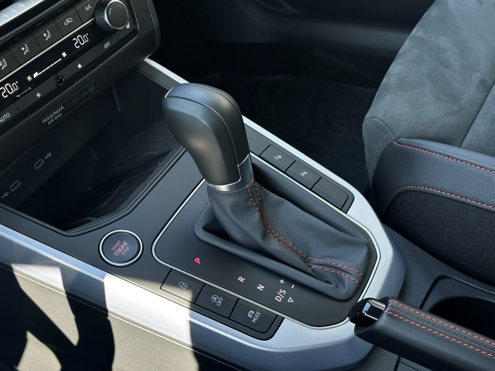 SEAT Arona – Bild 13