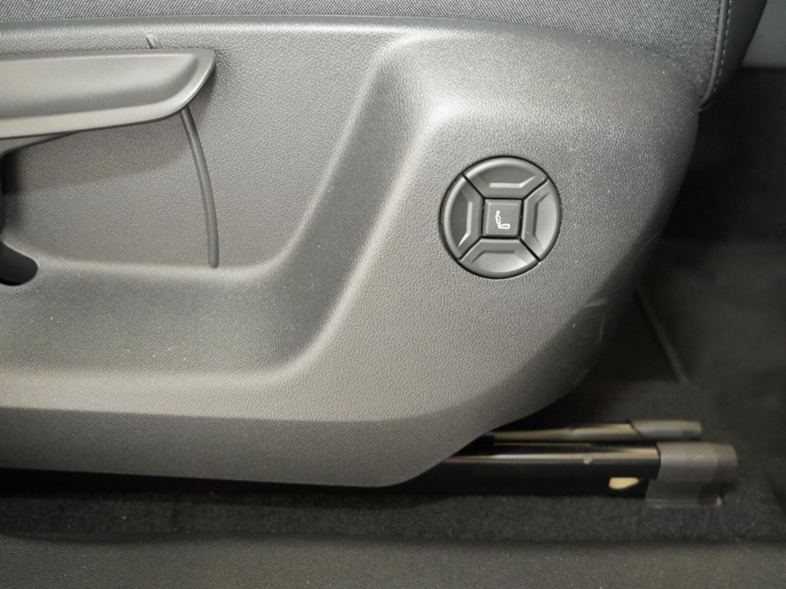 Volkswagen Tiguan – Bild 13