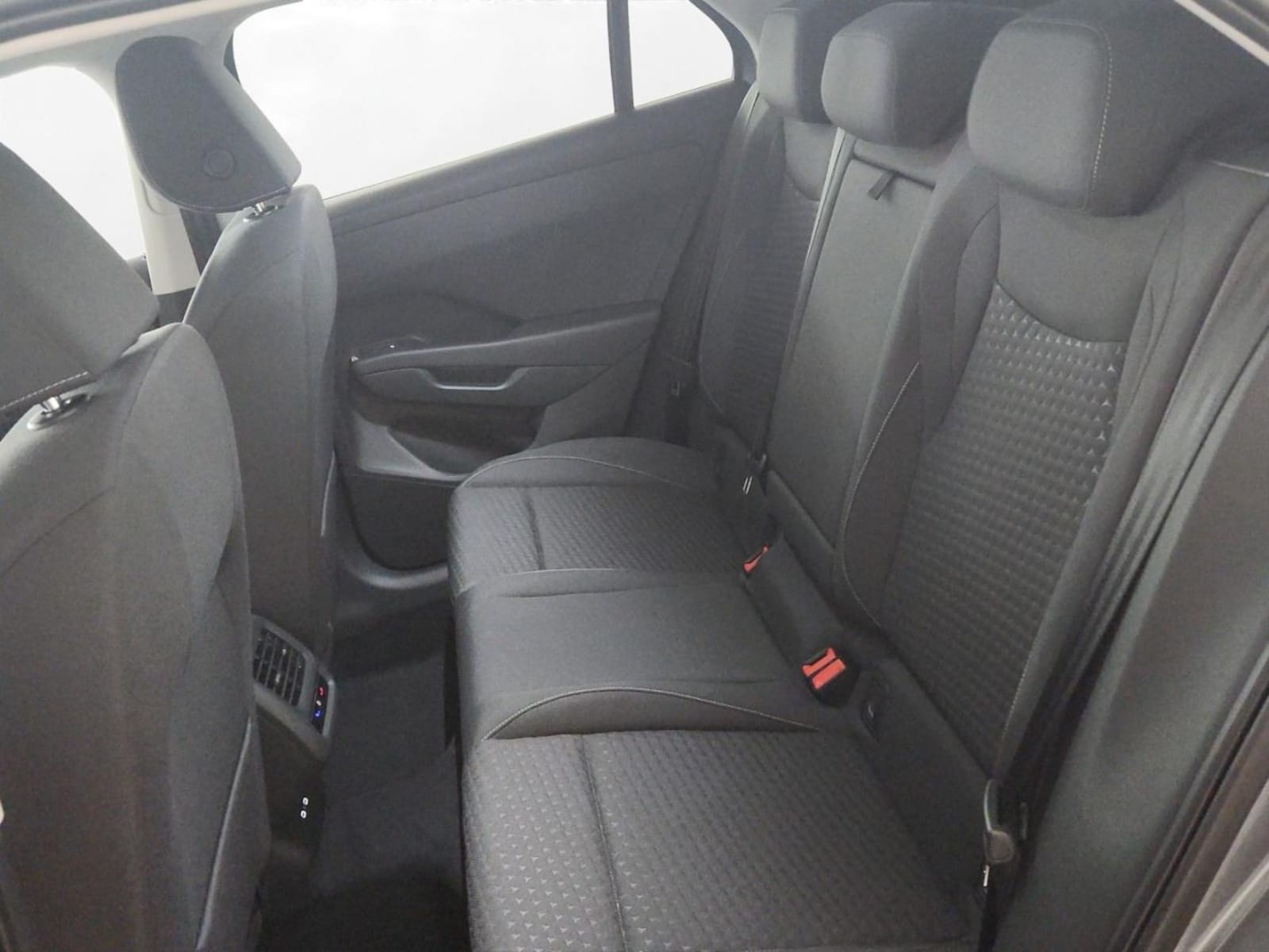 Volkswagen T-Roc – Bild 13