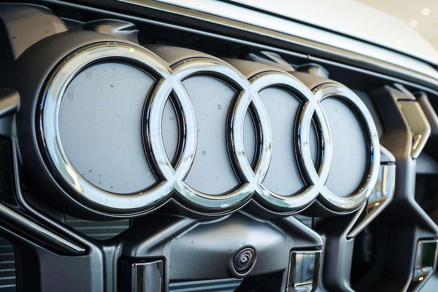 Image about Audi Q5 SUV TFSI quattro 200 kW sport