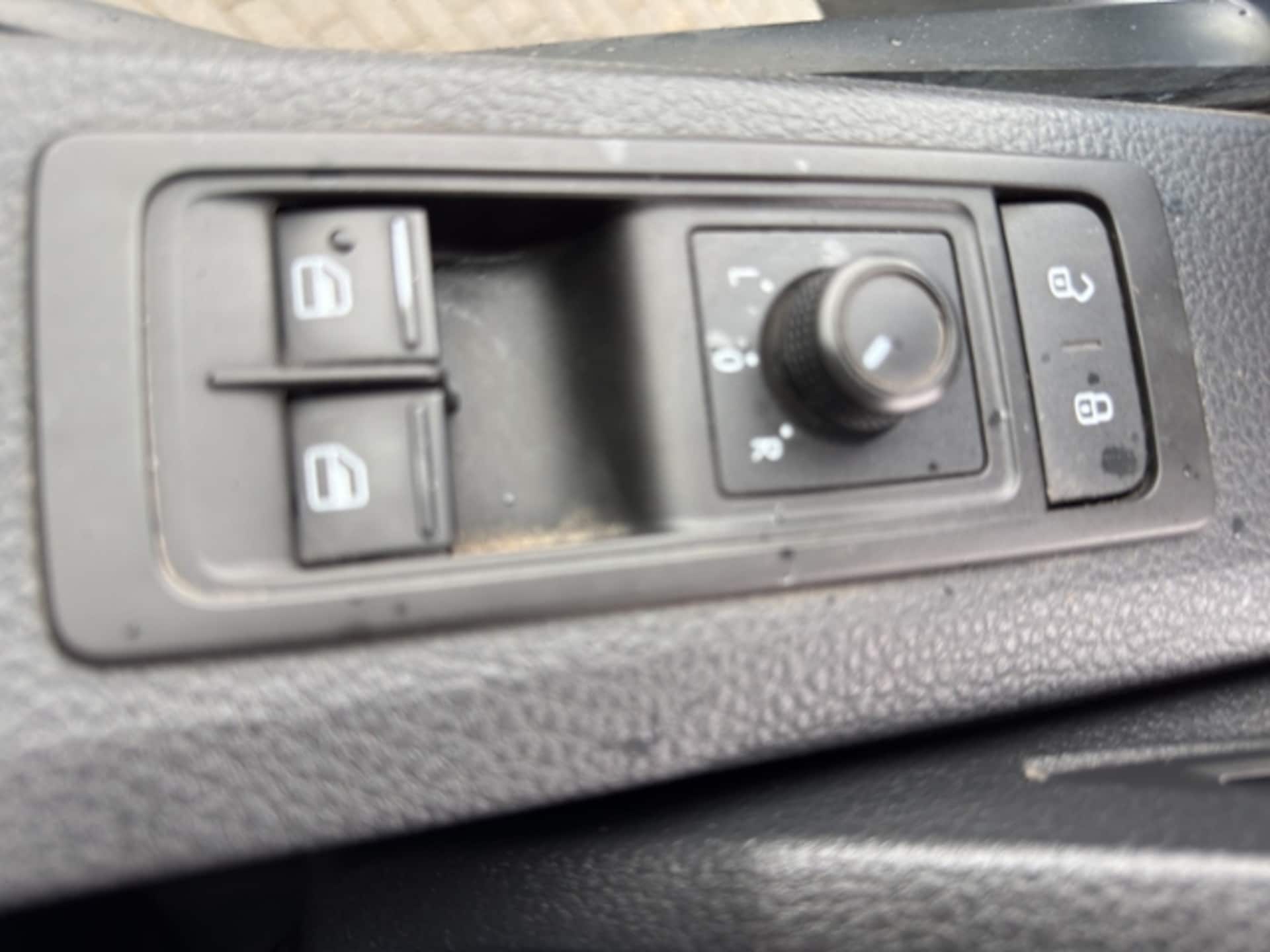 Volkswagen T6 Transporter Kasten langer Radstand