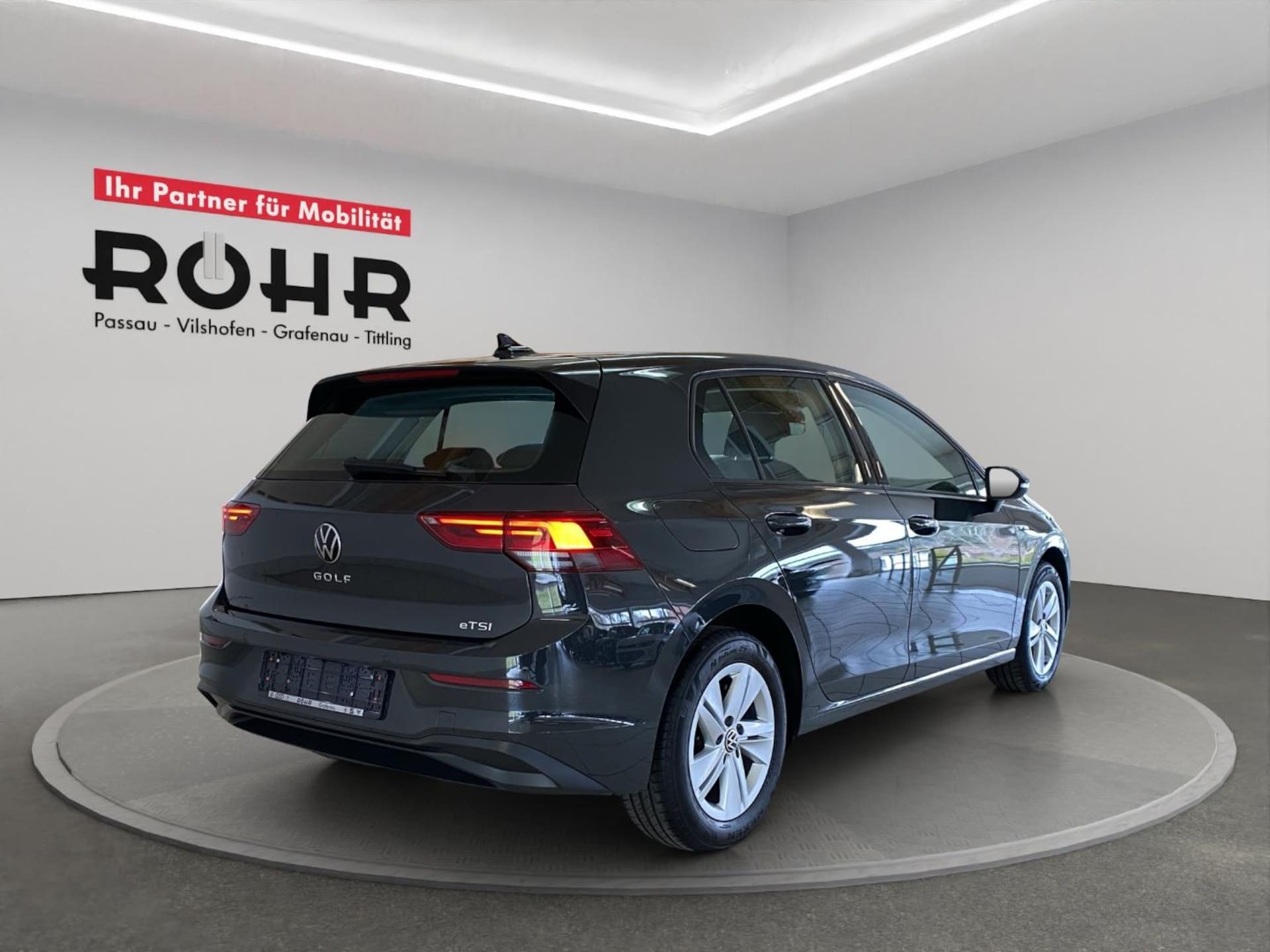 Volkswagen Golf Life