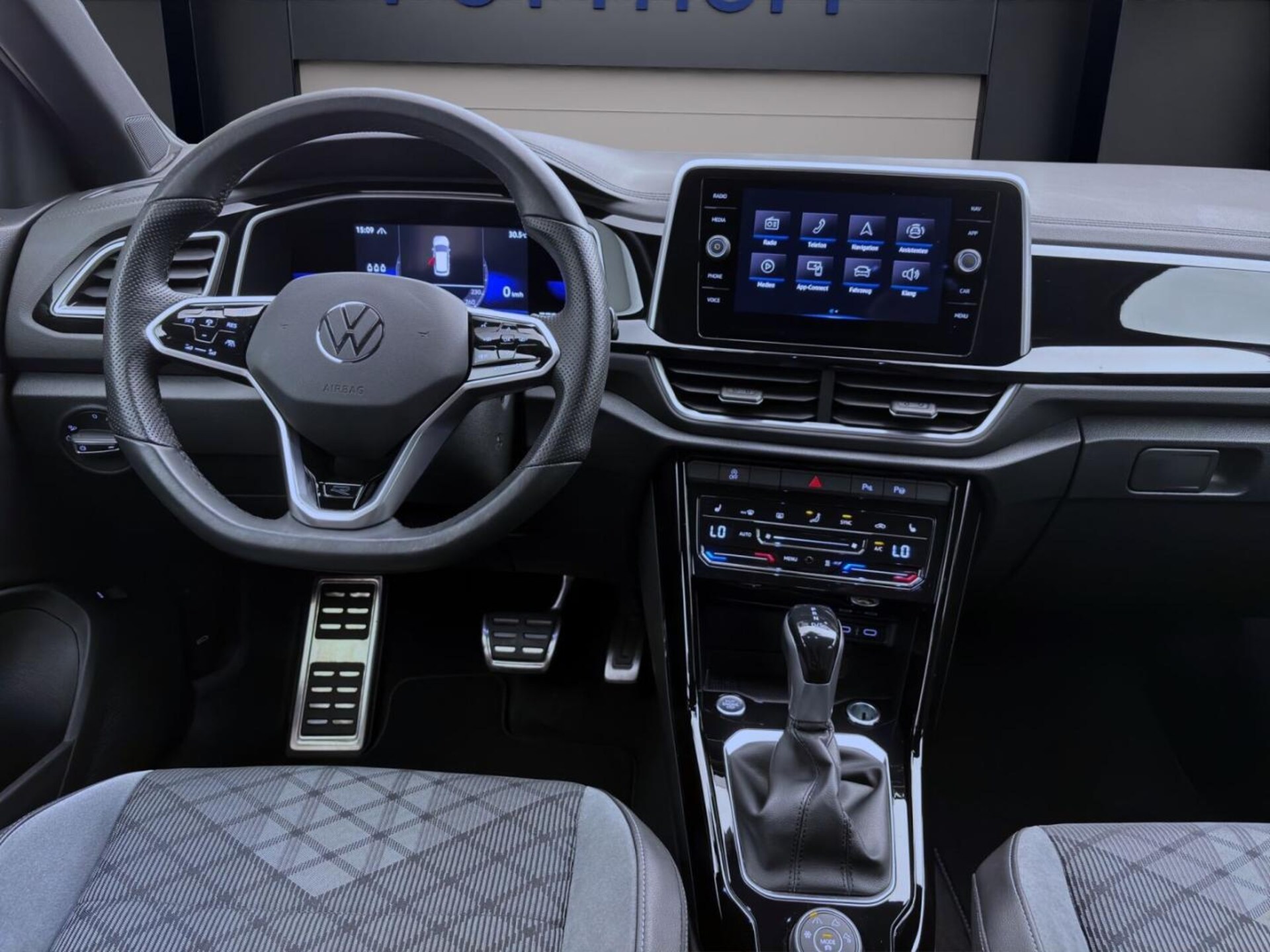 Volkswagen T-Roc R-Line
