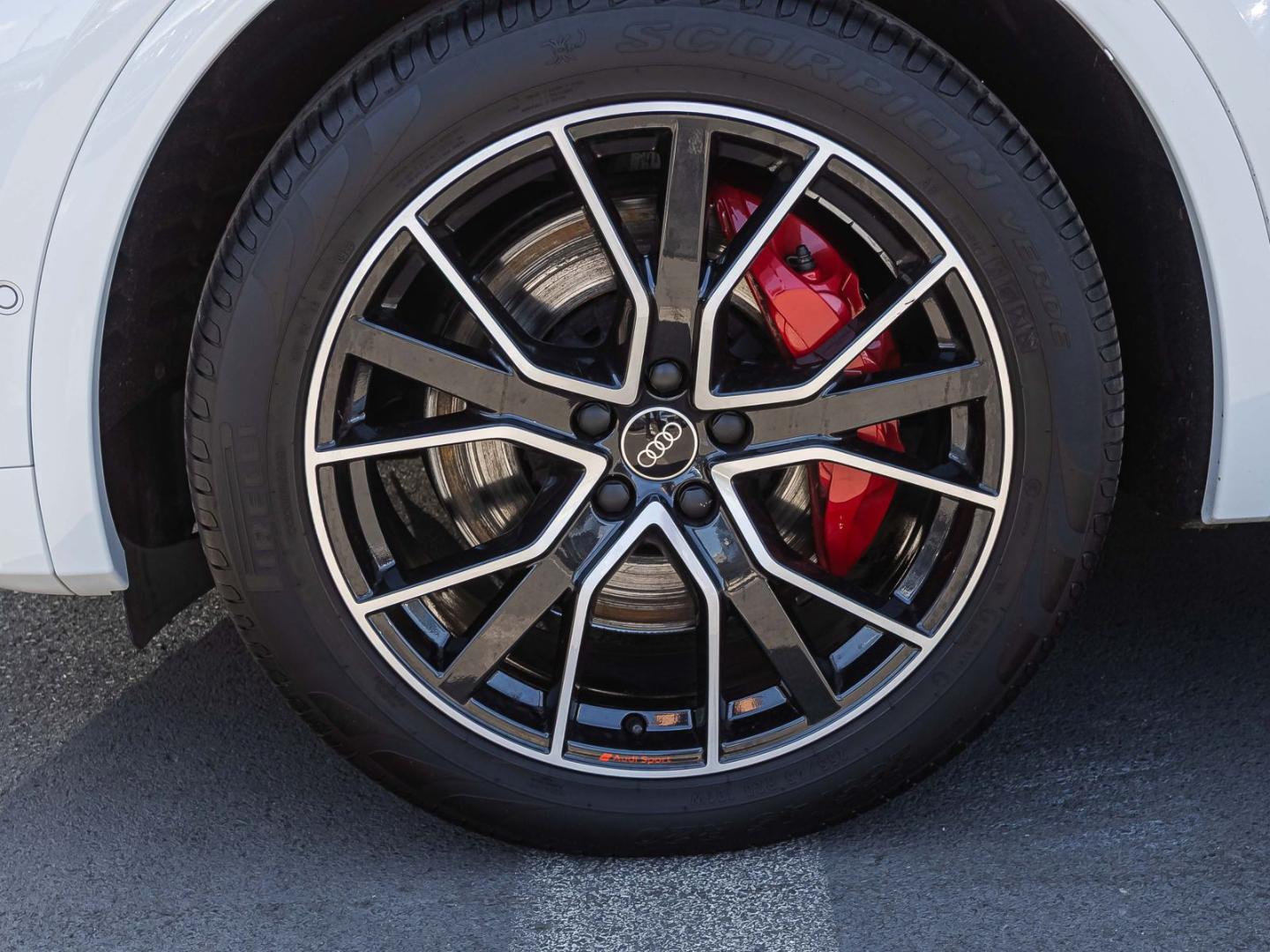 Image about Audi SQ5 TDI tiptronic