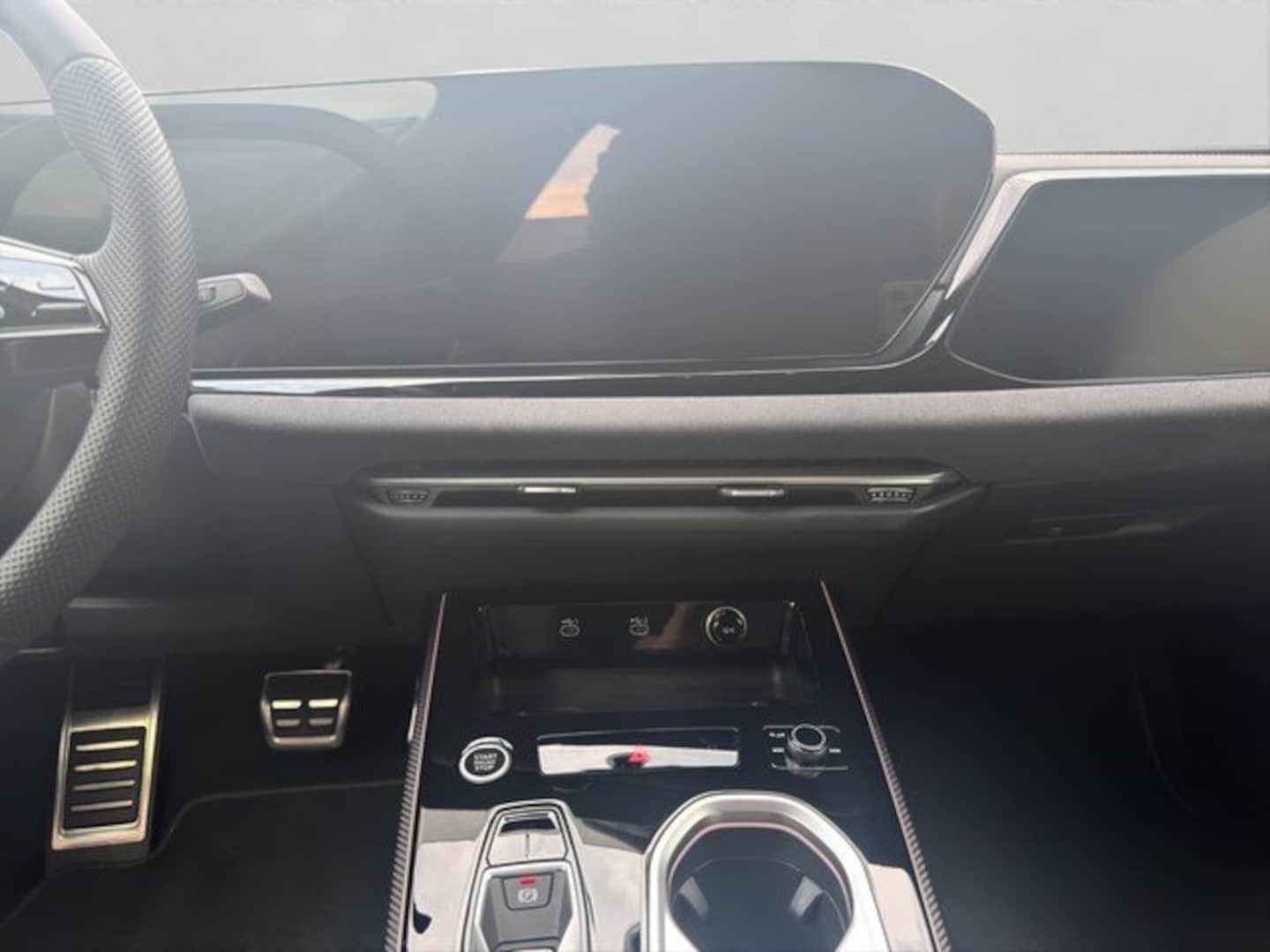 Bild über Audi A6 Limousine e-hybrid edition one e-hybrid quattro 220 kW S tronic - für weitere Informationen kontaktieren Sie den Audi Partner