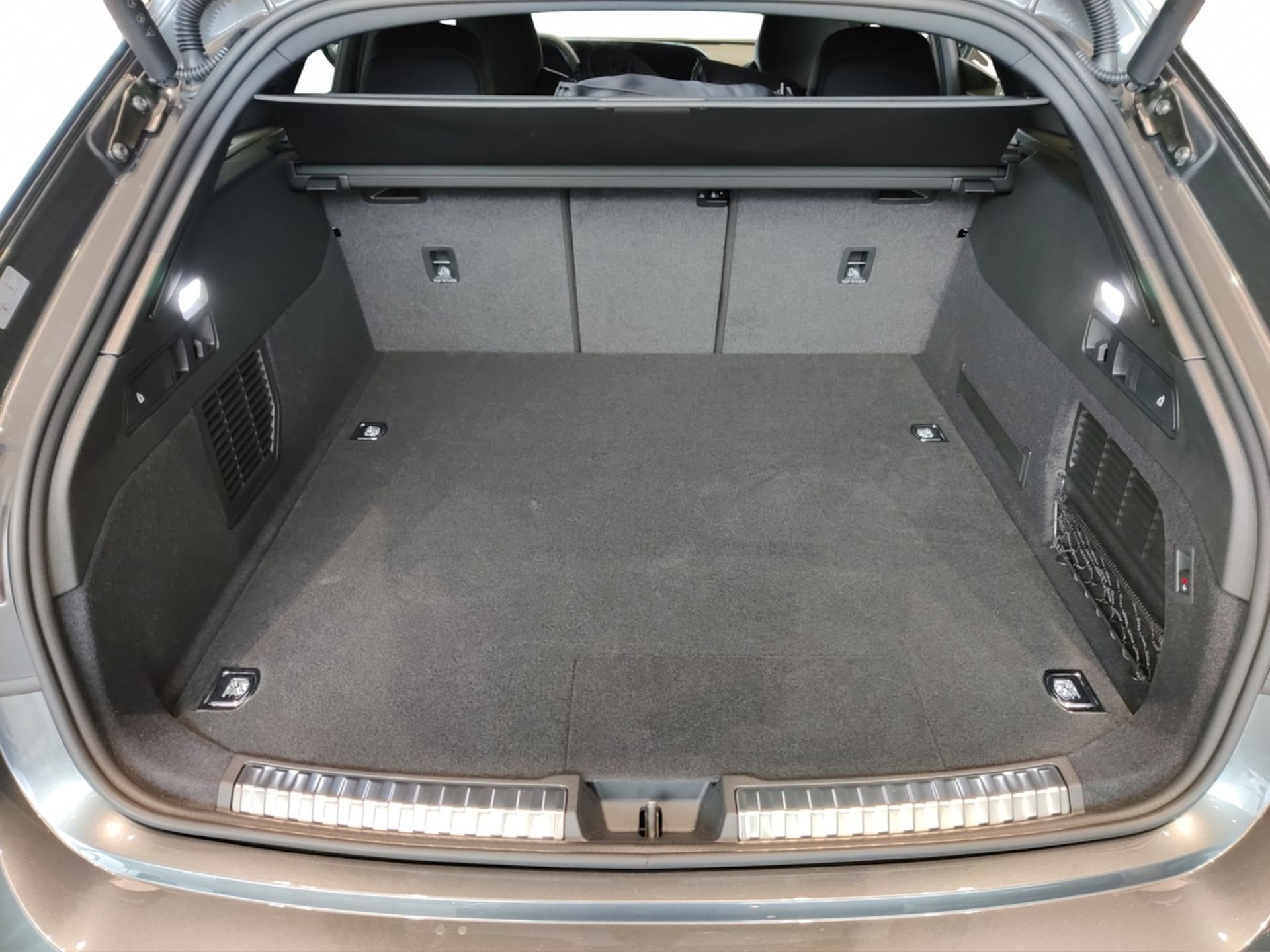 Audi A5 Avant e-hybrid