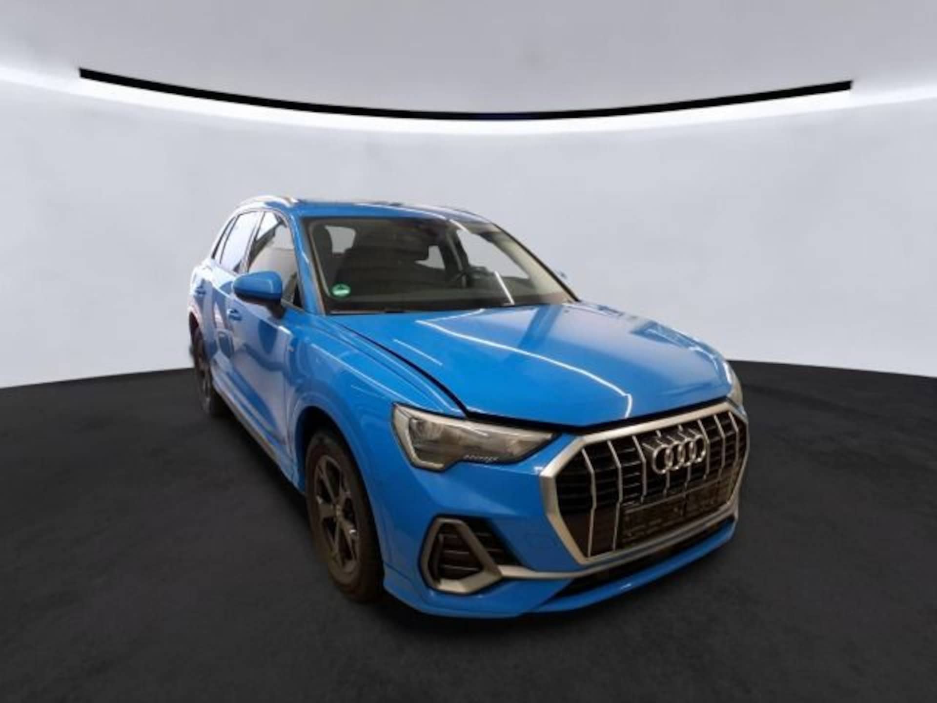 Audi Q3 SUV S line