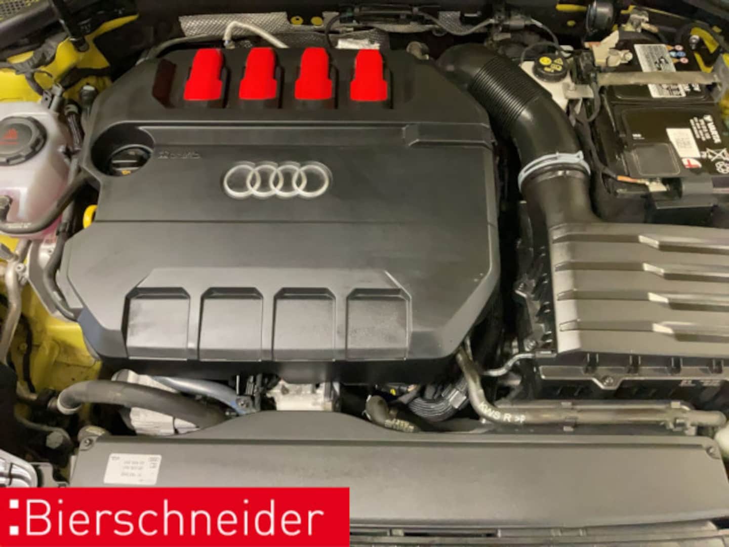 Bild über Audi S3 Sportback TFSI quattro S tronic - für weitere Informationen kontaktieren Sie den Audi Partner