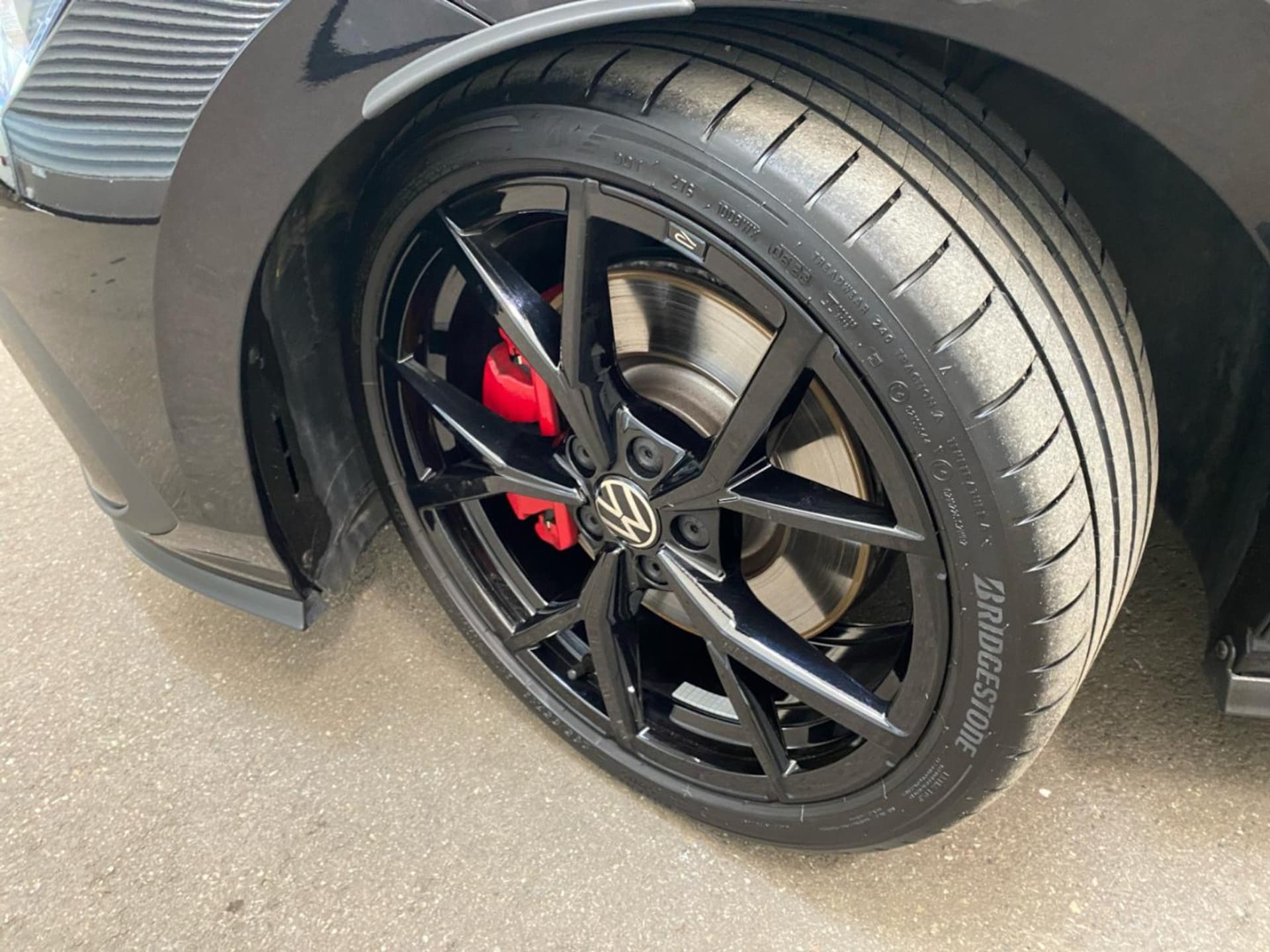 Volkswagen Golf GTI