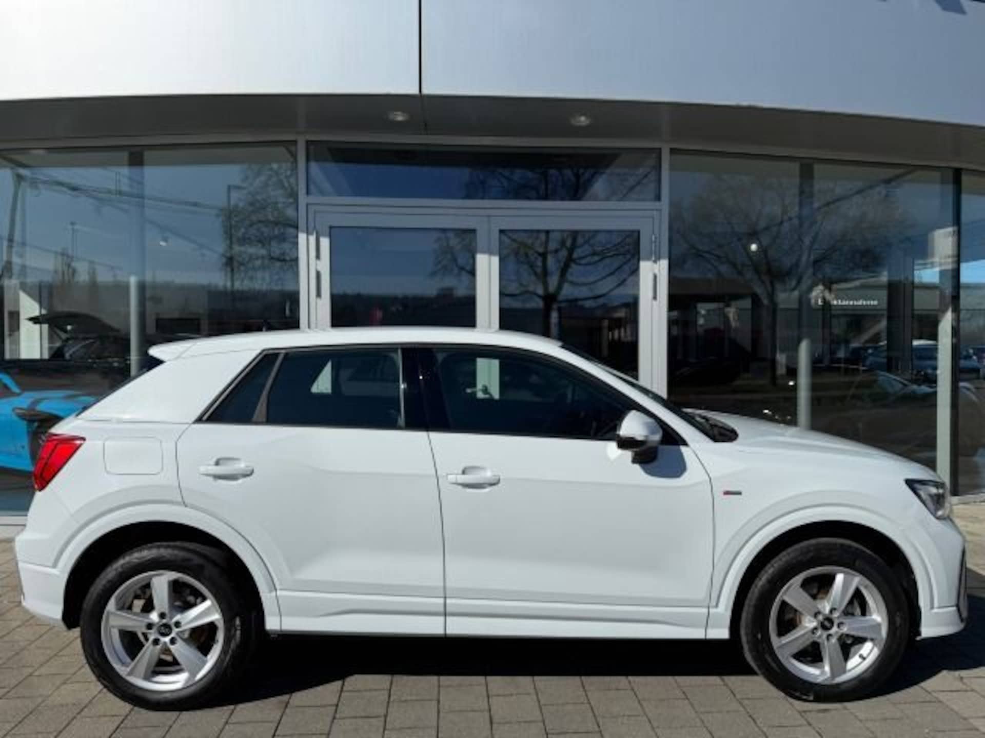 Audi Q2 S line