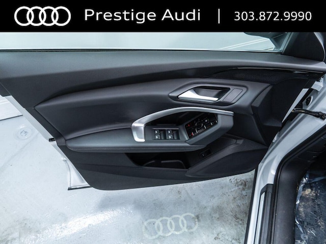 2025 Audi Q5 Premium - Photo 18