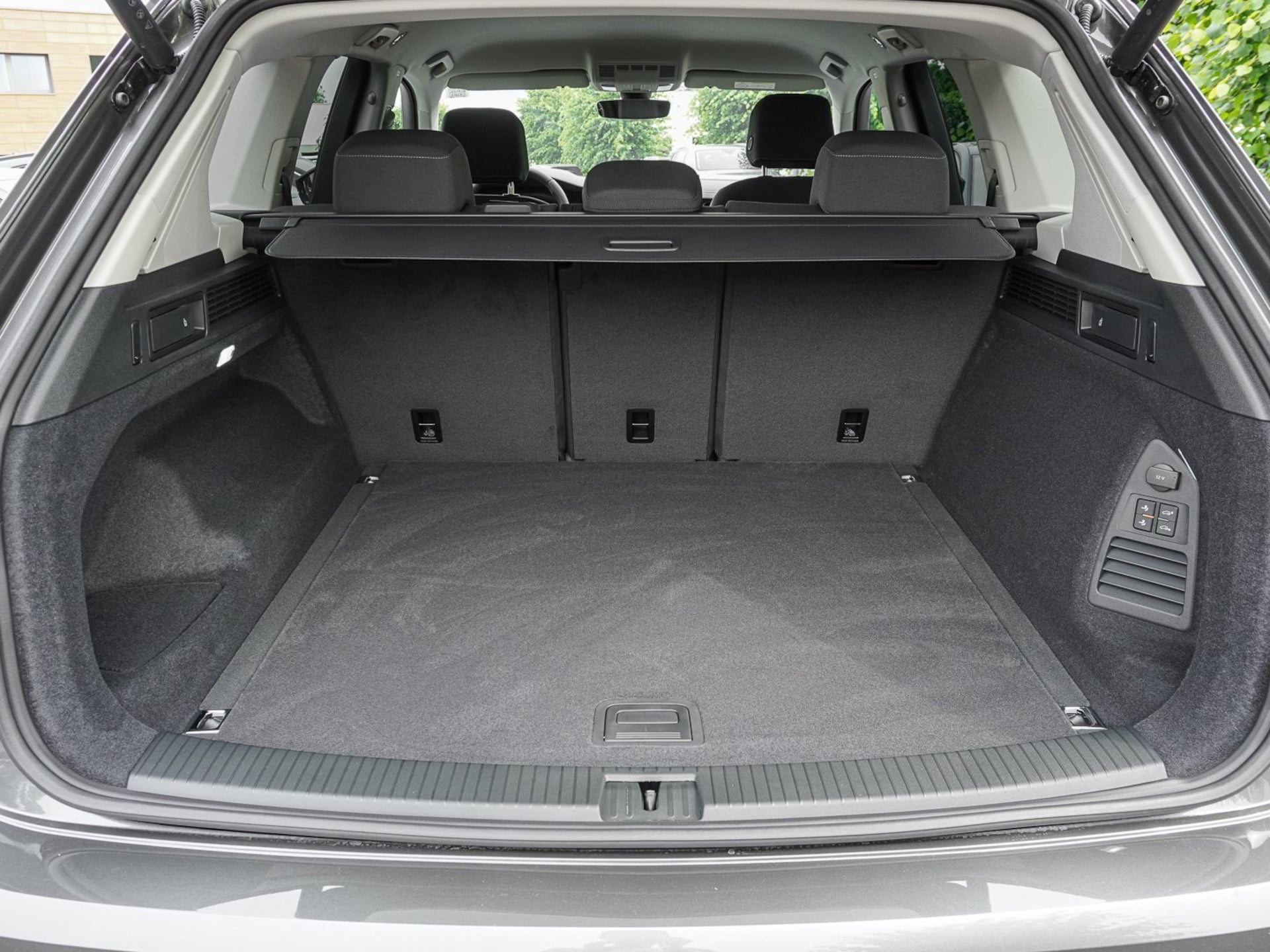 Volkswagen Touareg Basis-Modell