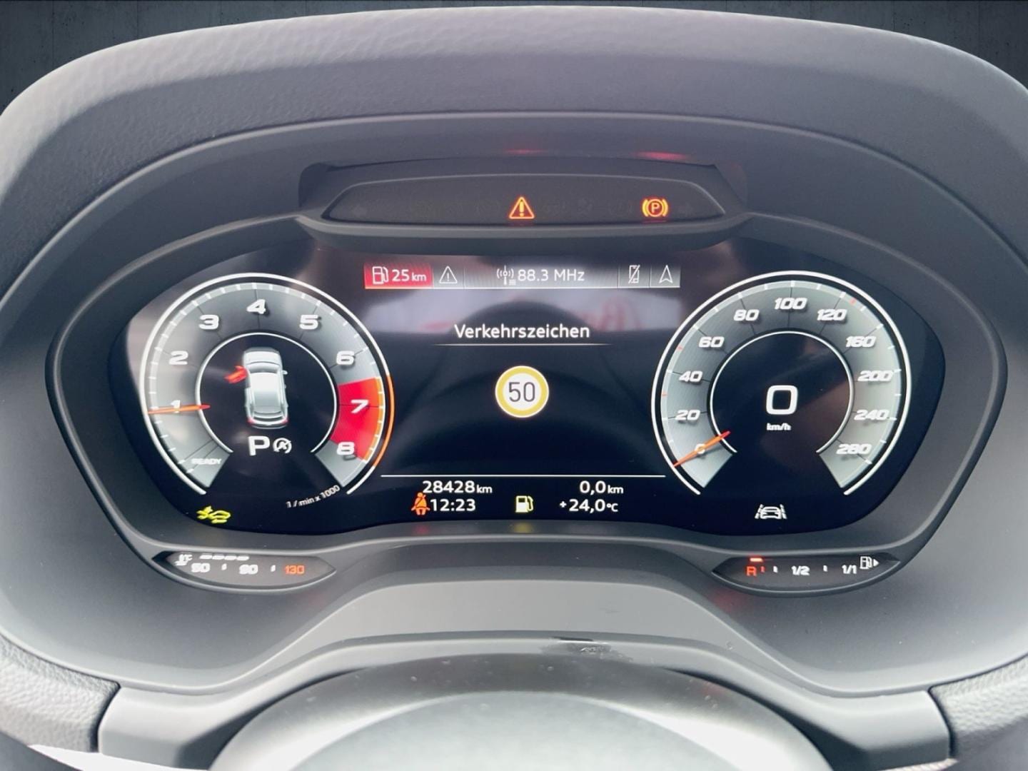 Bild über Audi Q2 advanced 35 TFSI S tronic - für weitere Informationen kontaktieren Sie den Audi Partner