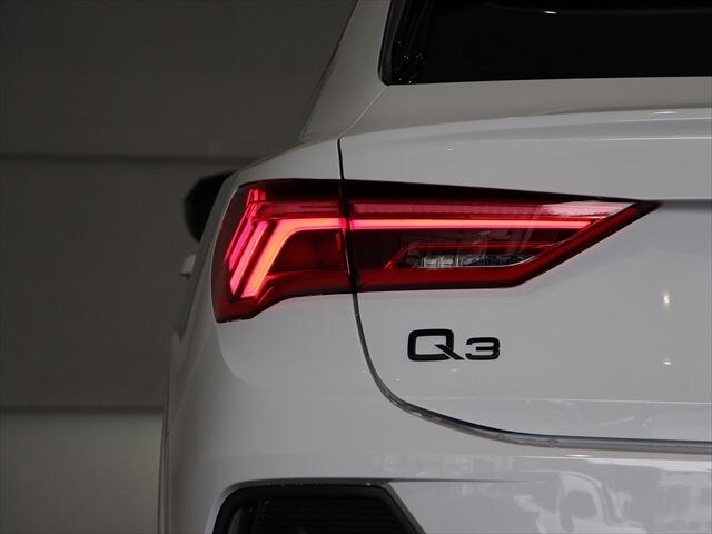 Image about Audi Q3 Sportback 35 TDI quattro S line 110(150) kW(PS) S tronic