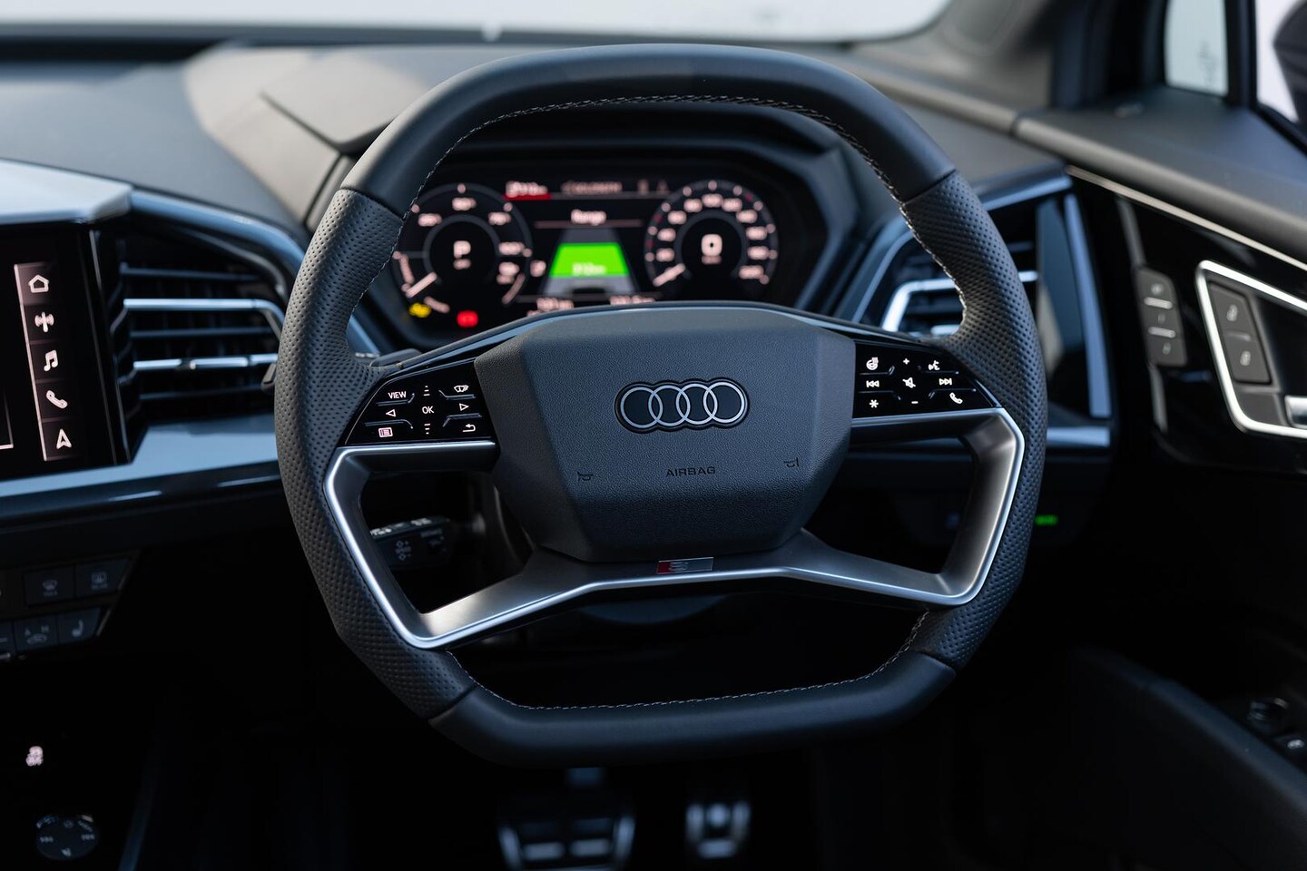 Image about Audi Q4 e-tron e-tron