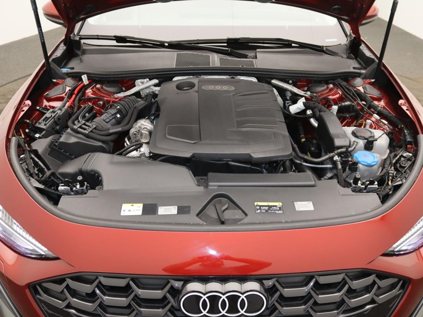 Bild über Audi A5 Limousine TDI quattro 150 kW S tronic - für weitere Informationen kontaktieren Sie den Audi Partner