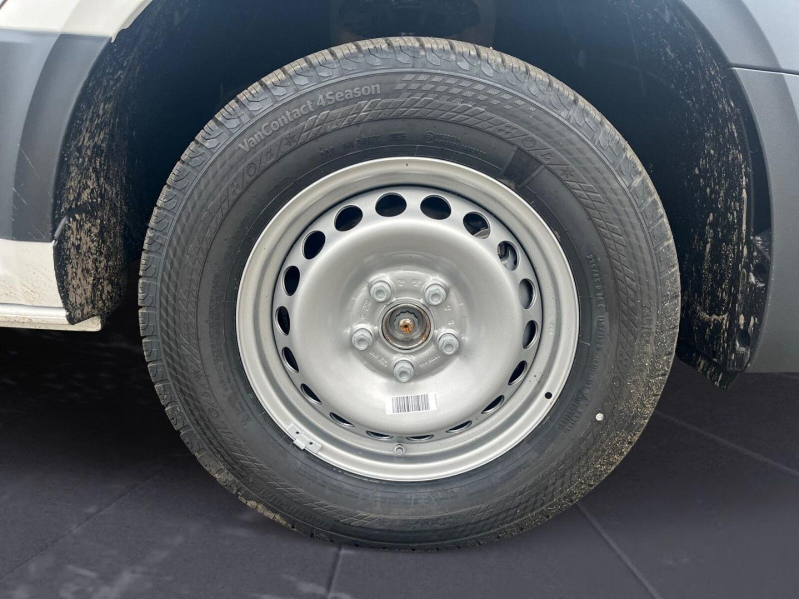 Volkswagen Crafter Kasten mittlerer Radstand – Bild 6