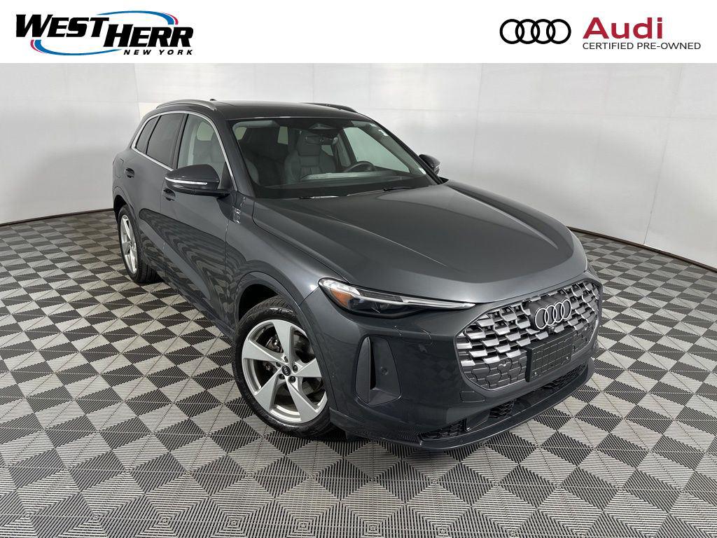 2025 Audi Q5 40 Prestige's photo