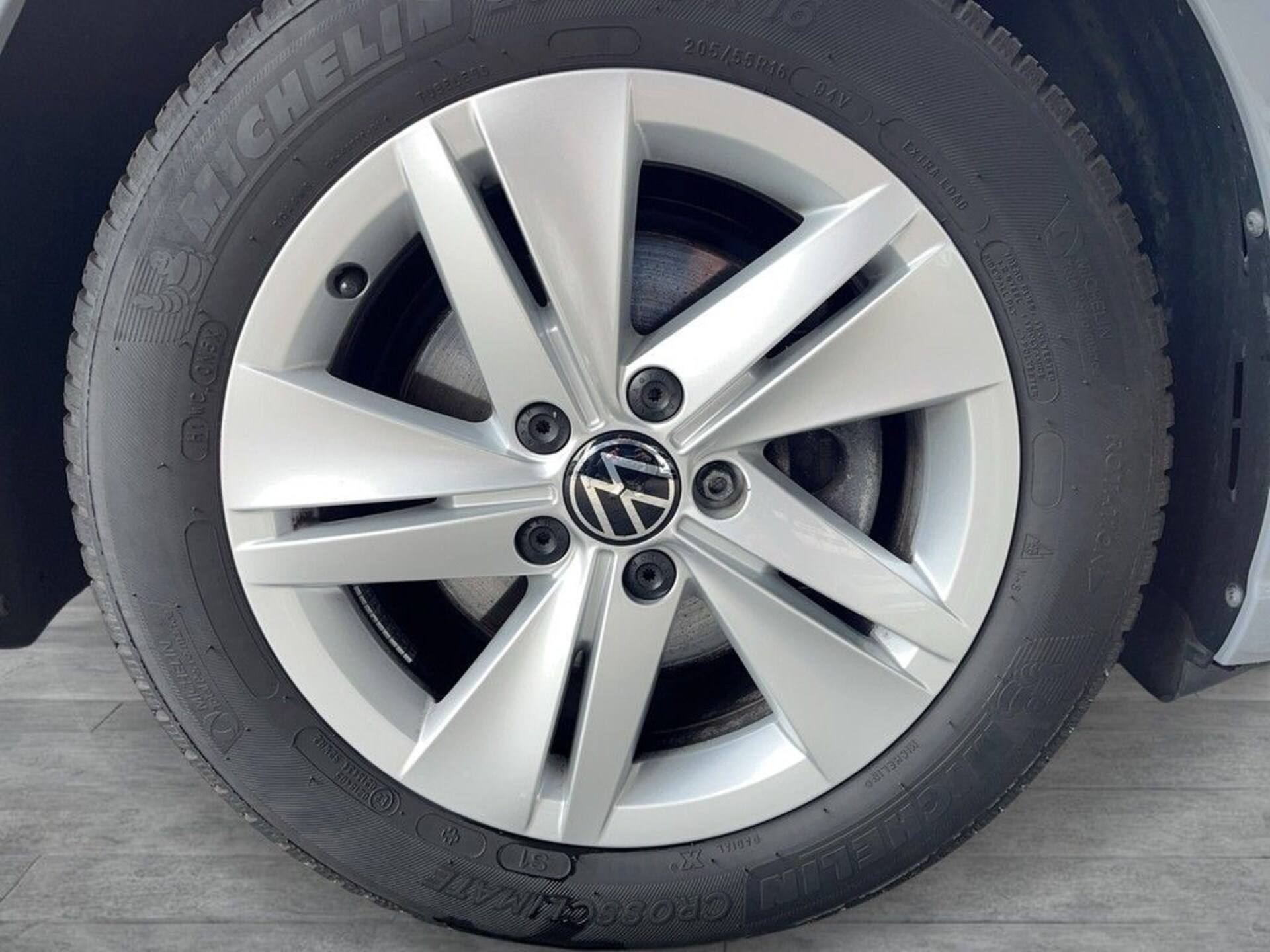 Volkswagen Golf Life