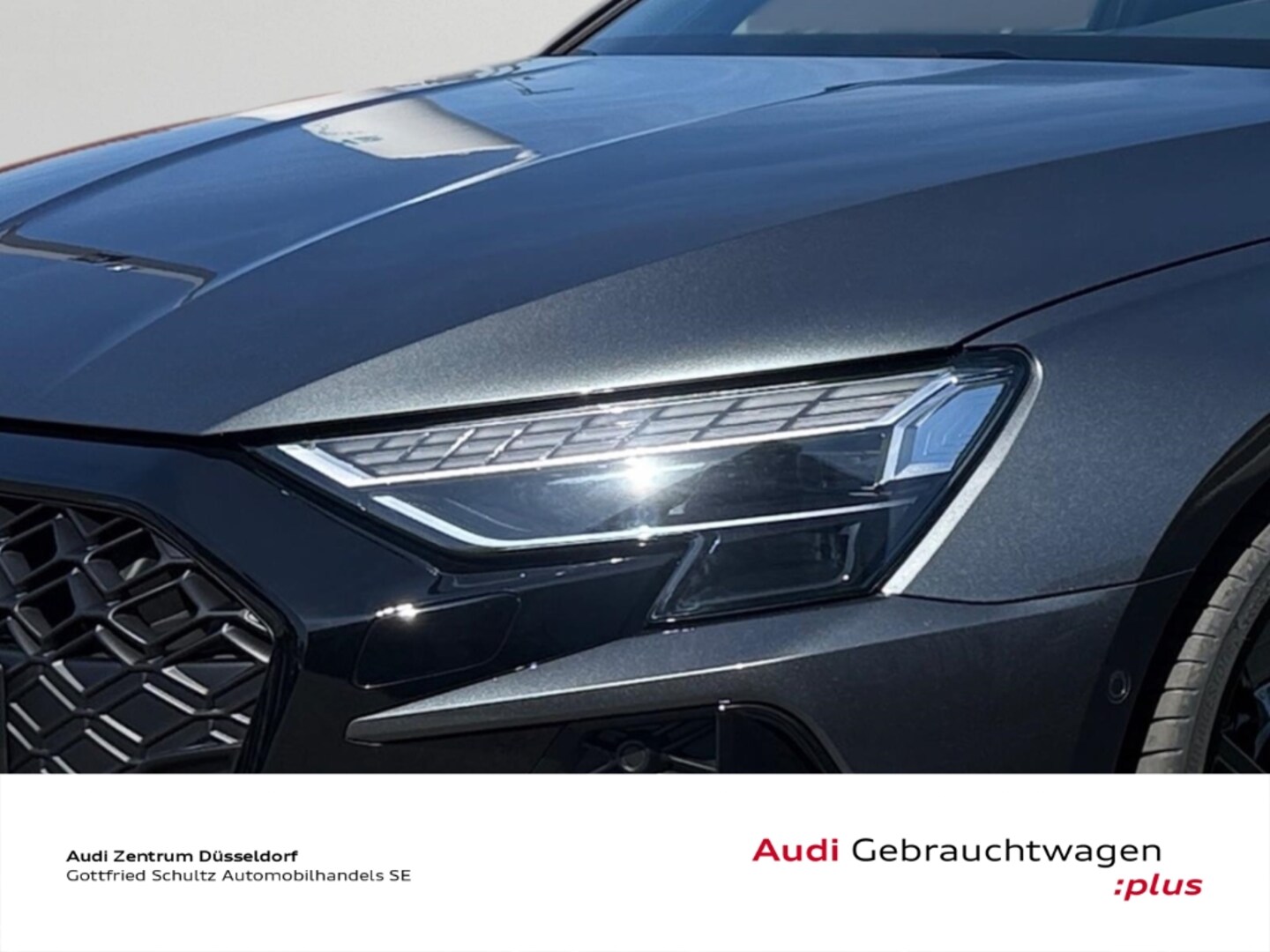 Bild über Audi RS 3 Sportback TFSI quattro 294 kW S tronic - für weitere Informationen kontaktieren Sie den Audi Partner