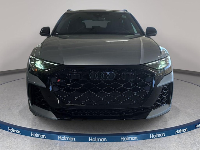 2026 Audi RS Q8 SUV performance