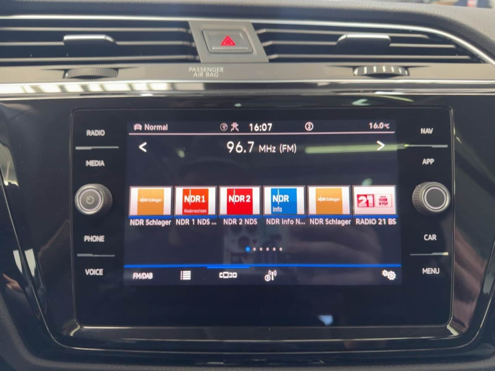Volkswagen Touran – Bild 15