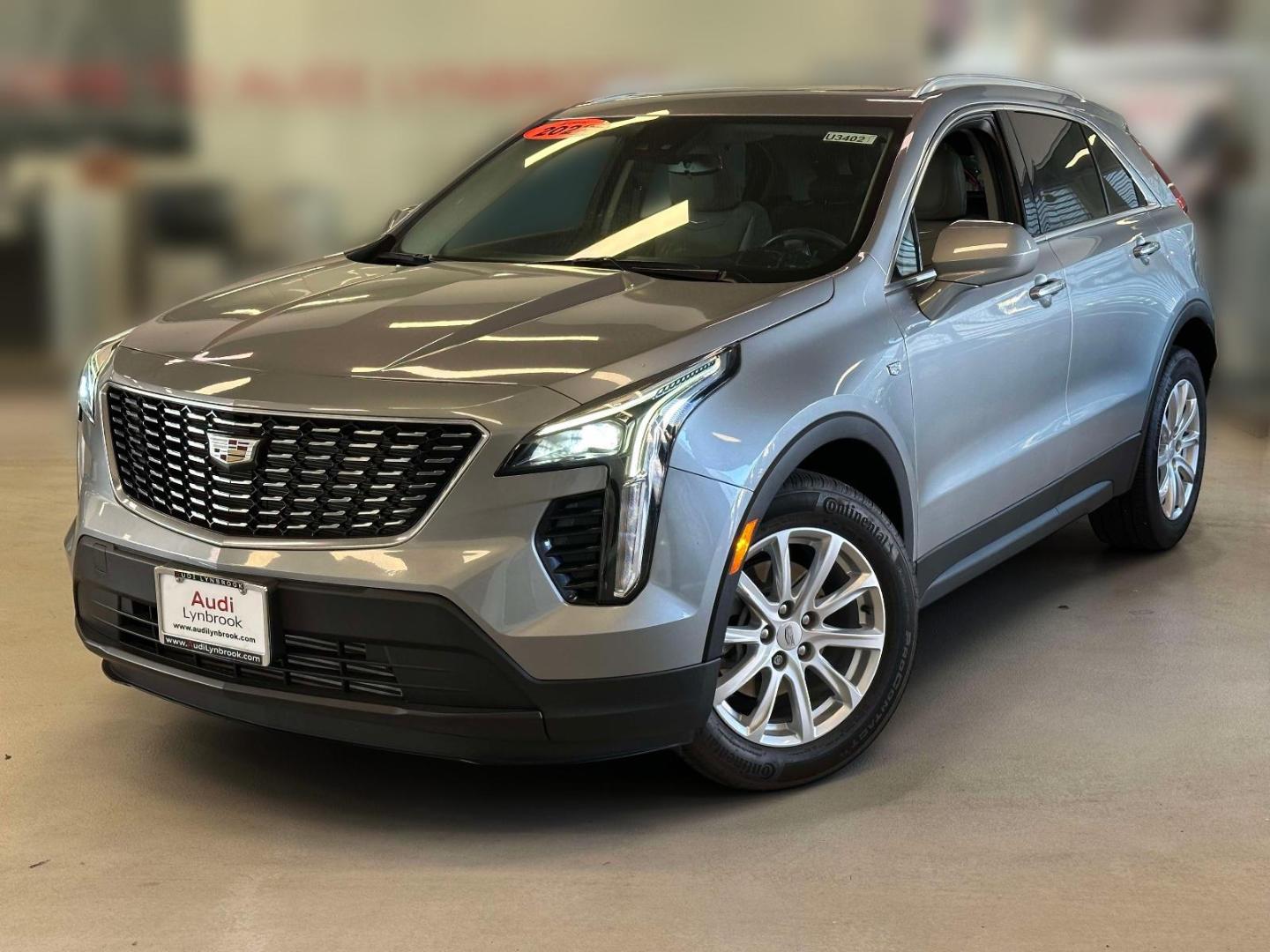 2023 Cadillac XT4 Luxury AWD's photo