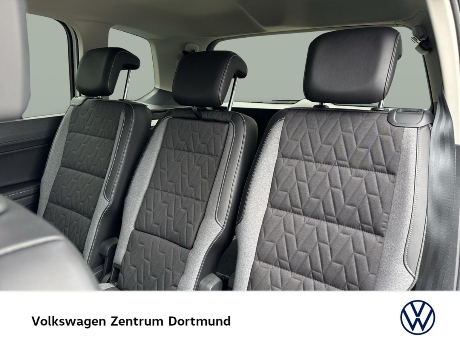 Volkswagen Touran – Bild 9