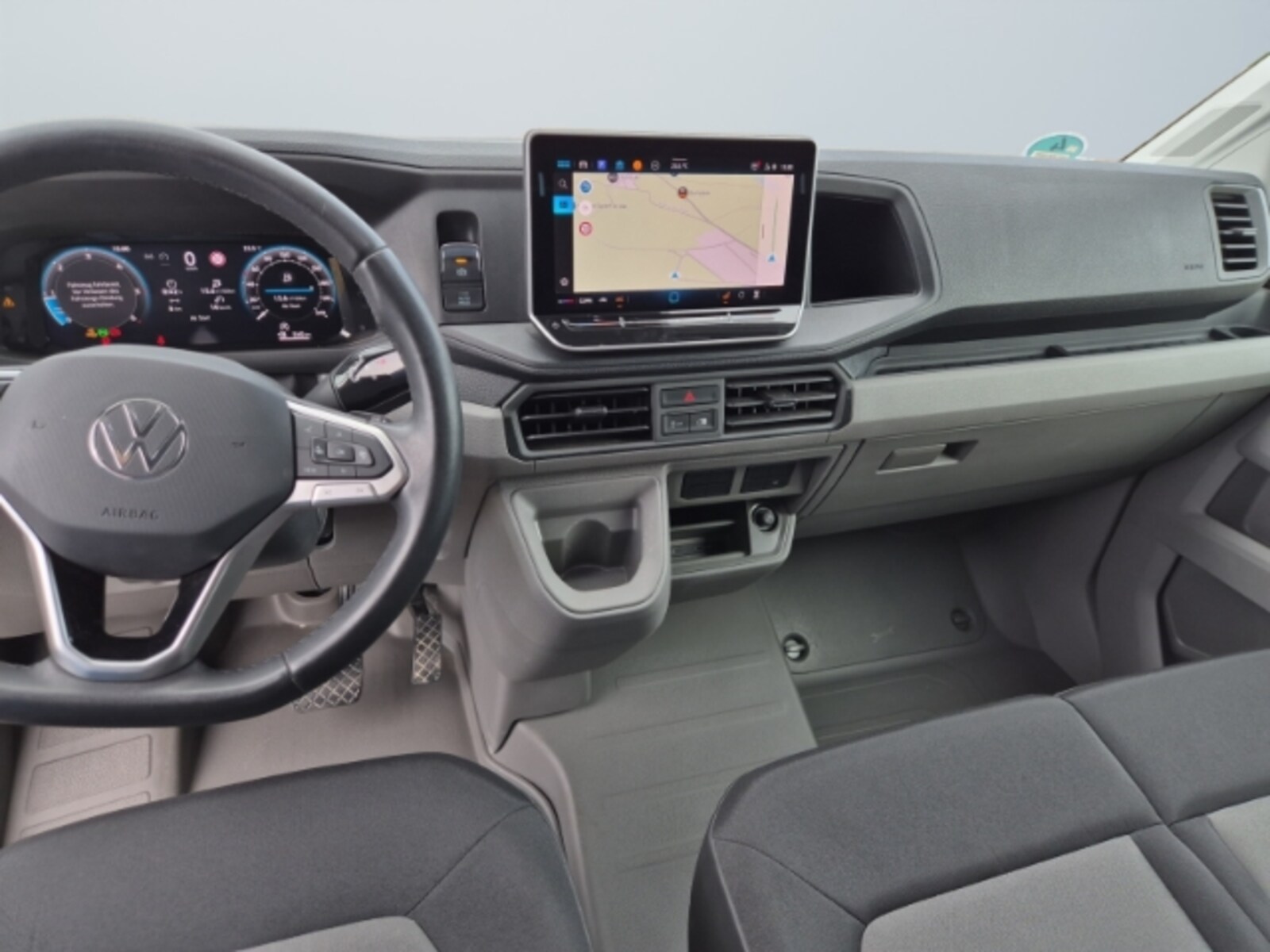 Volkswagen Crafter Kasten mittlerer Radstand – Bild 10