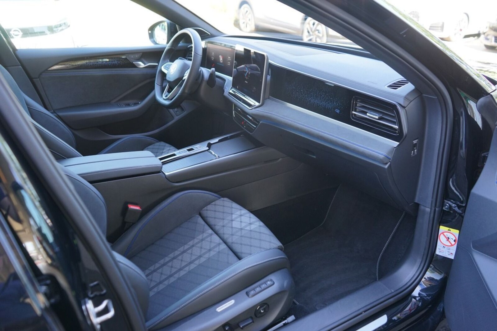 Volkswagen Passat – Bild 7