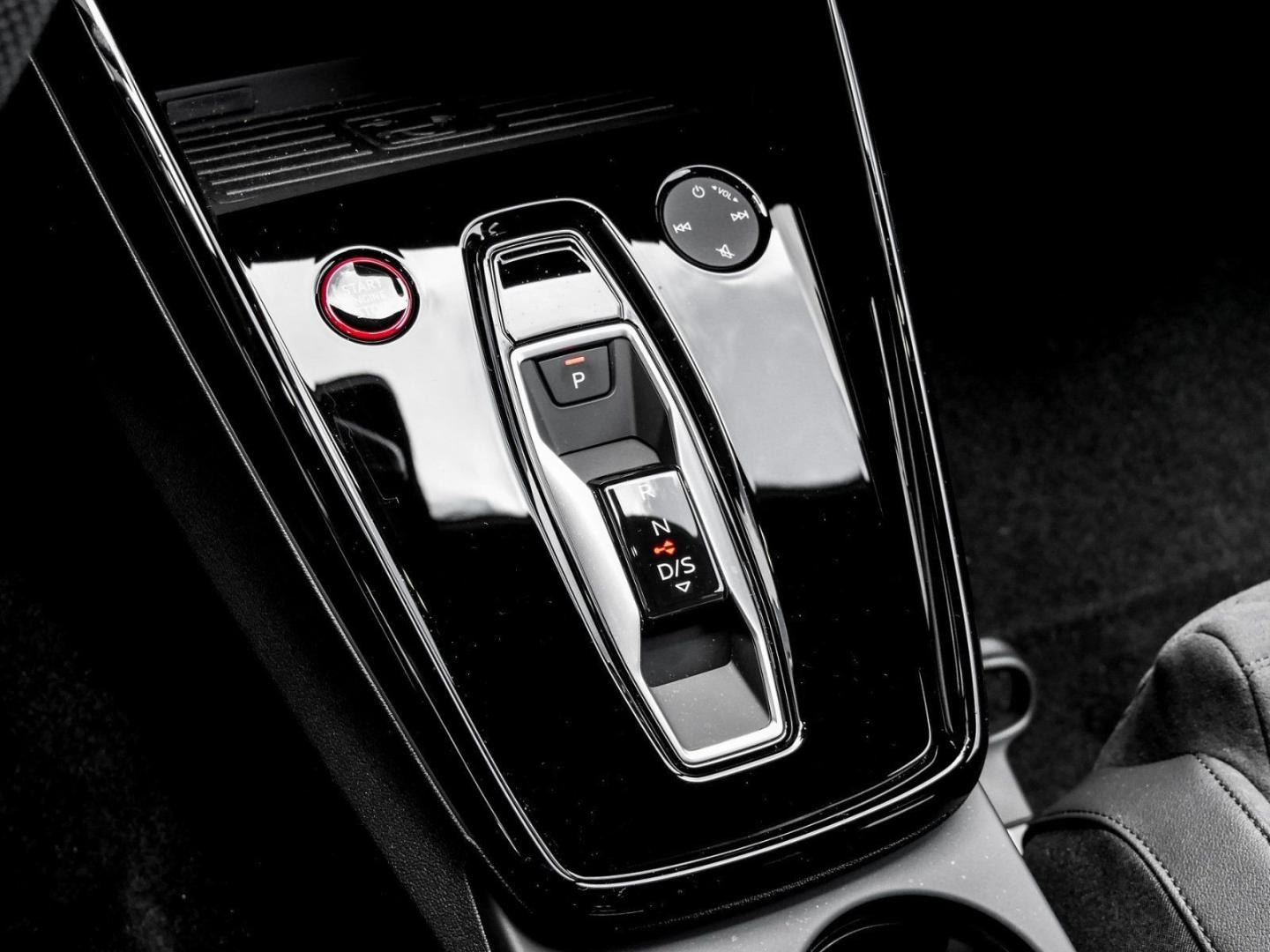 Bild über Audi RS 3 Sportback RS 3 Sportback 294 kW S tronic - für weitere Informationen kontaktieren Sie den Audi Partner