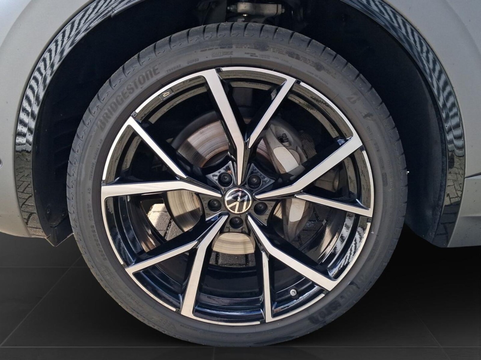Volkswagen Touareg – Bild 16