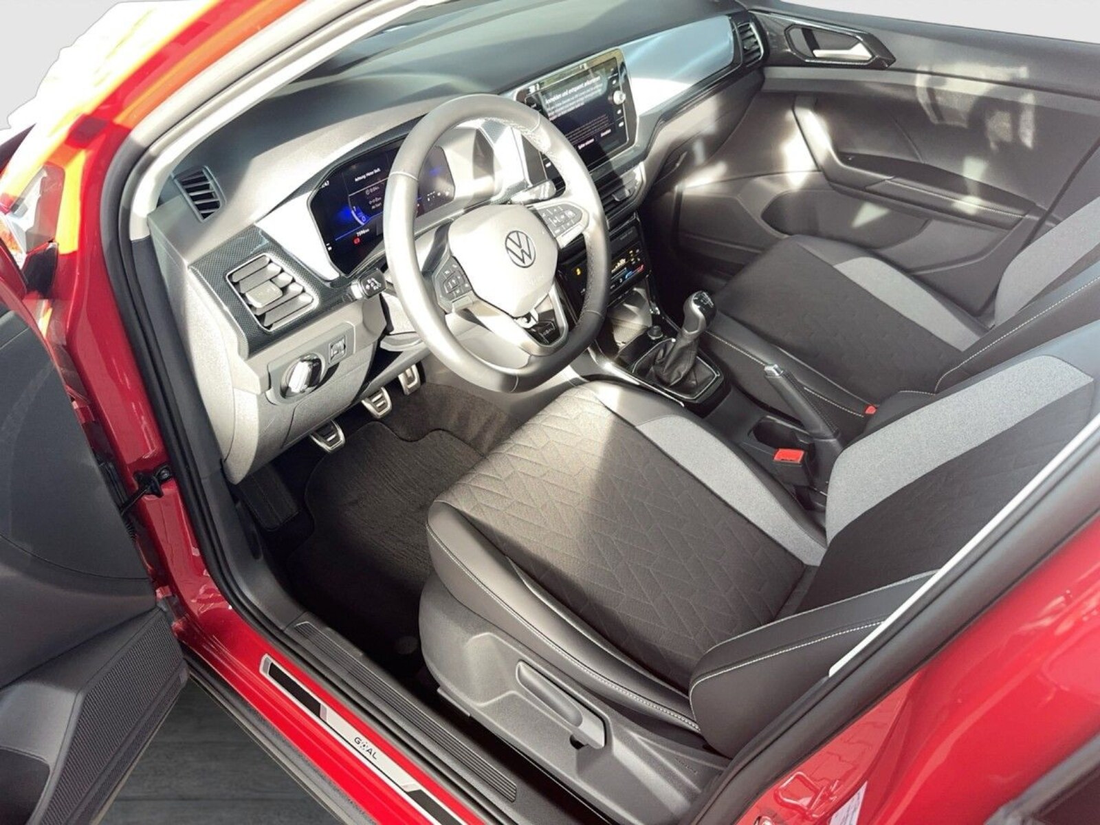 Volkswagen T-Cross – Bild 11