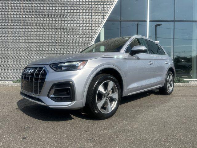 2022 Audi Q5 Premium Plus