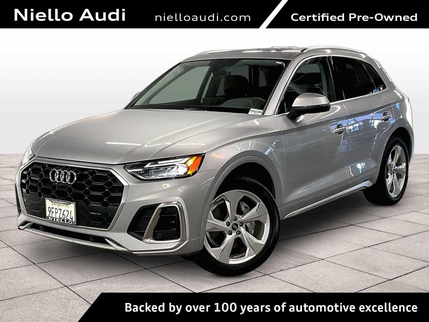 2023 Audi Q5 45 Premium Plus's photo
