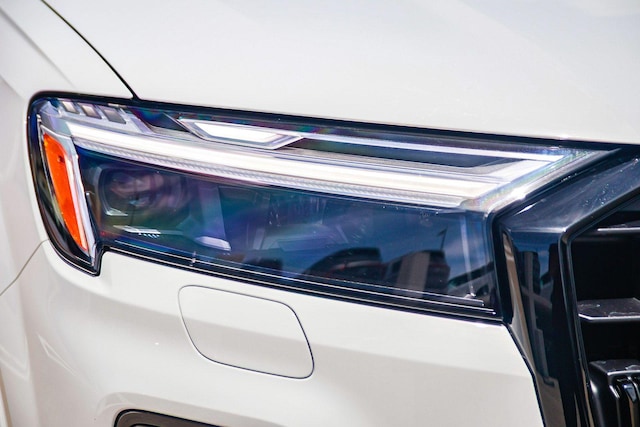 2026 Audi Q7 Premium - Photo 10