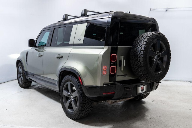 2023 Land Rover Defender