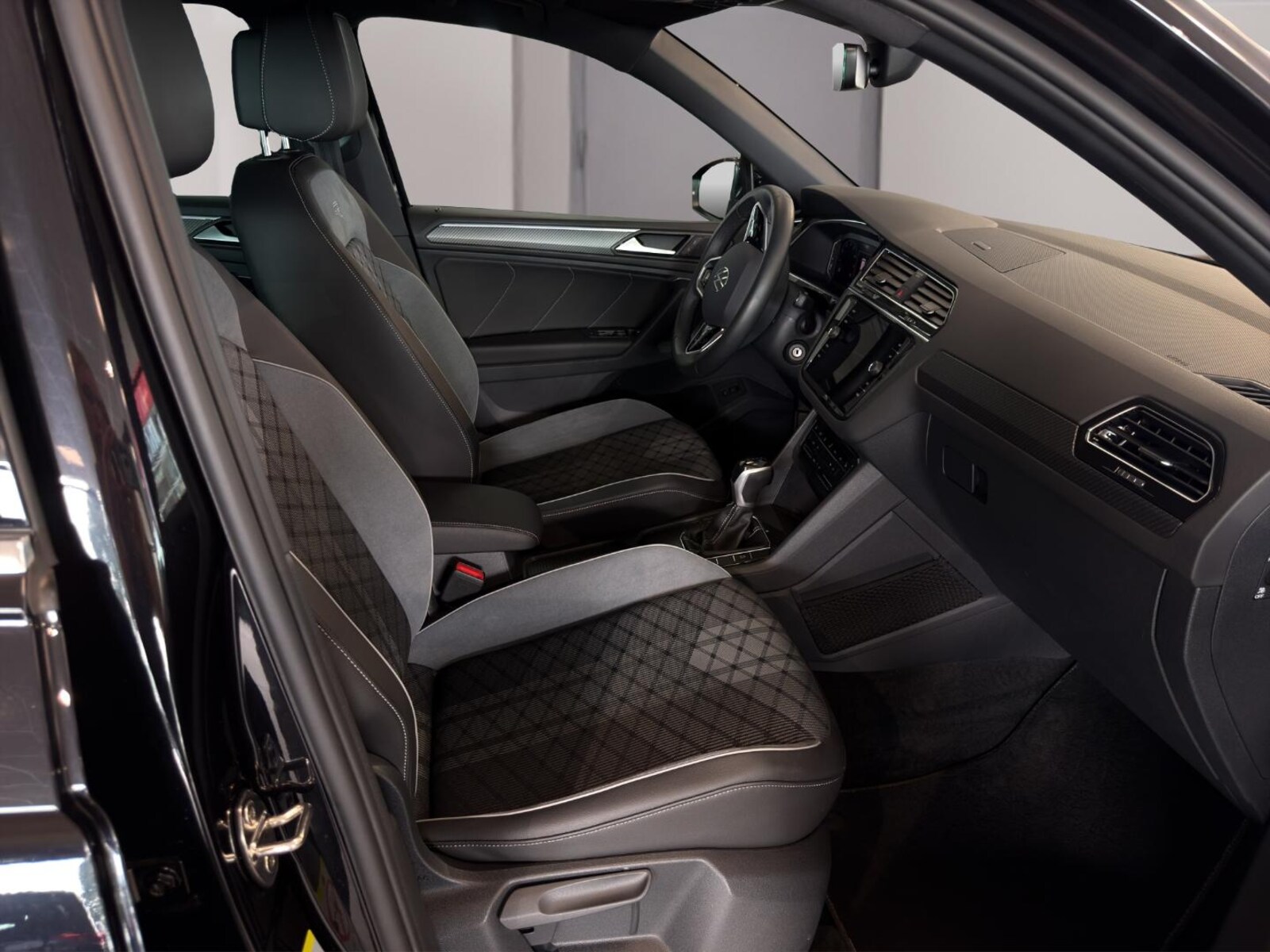 Volkswagen Tiguan – Bild 14